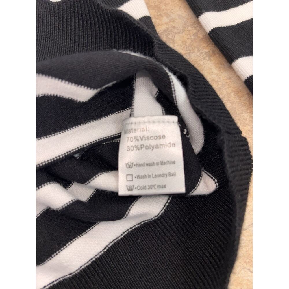 Women’s Lands End LS Mariner Crew neck Tee Navy White Stripe XL Nautical - Picture 3 of 5